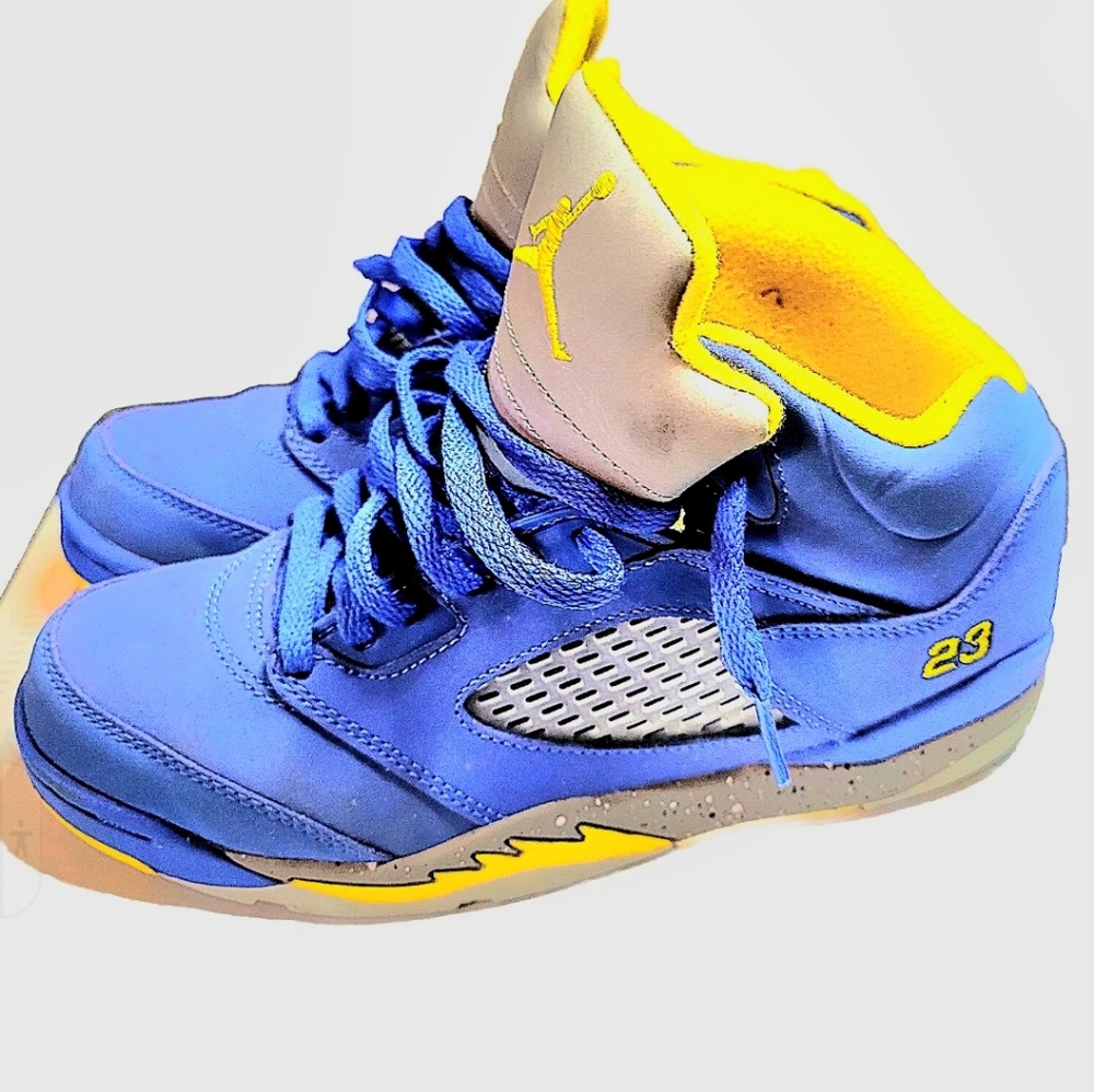 Jordan Retro 5 Boys 2.5y
